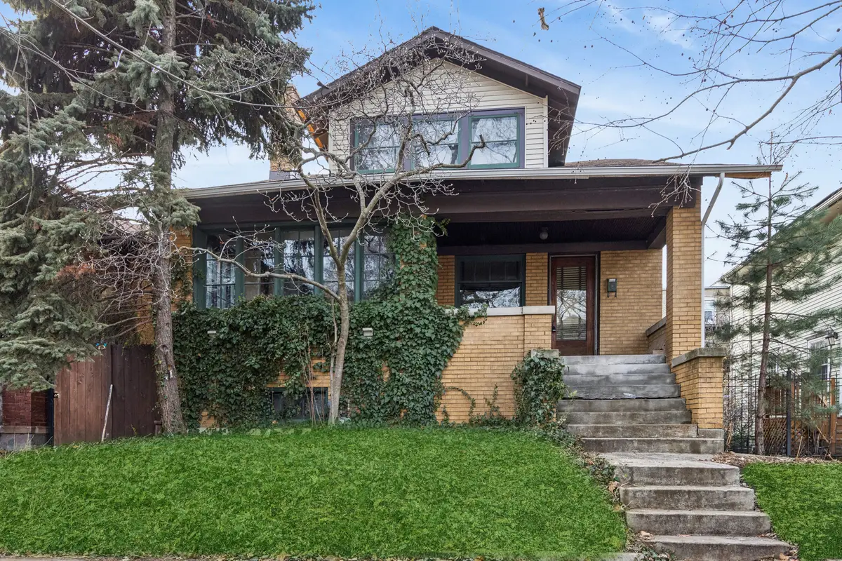 6714 N Ashland Avenue, Chicago, IL 60626 - Image #1