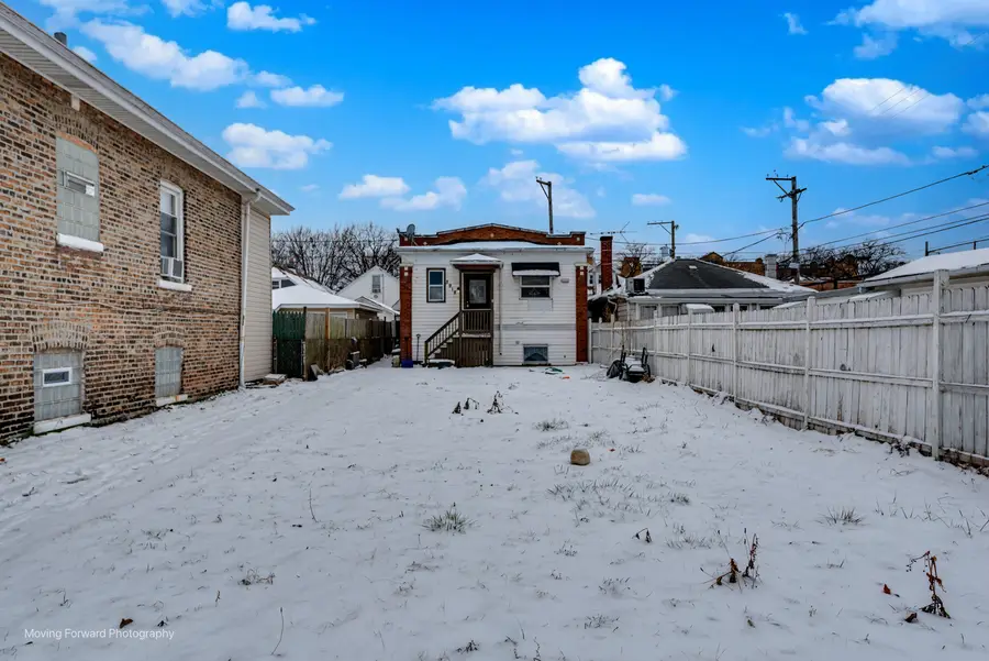 5918 S Albany Avenue, Chicago, IL 60629 - Image #2