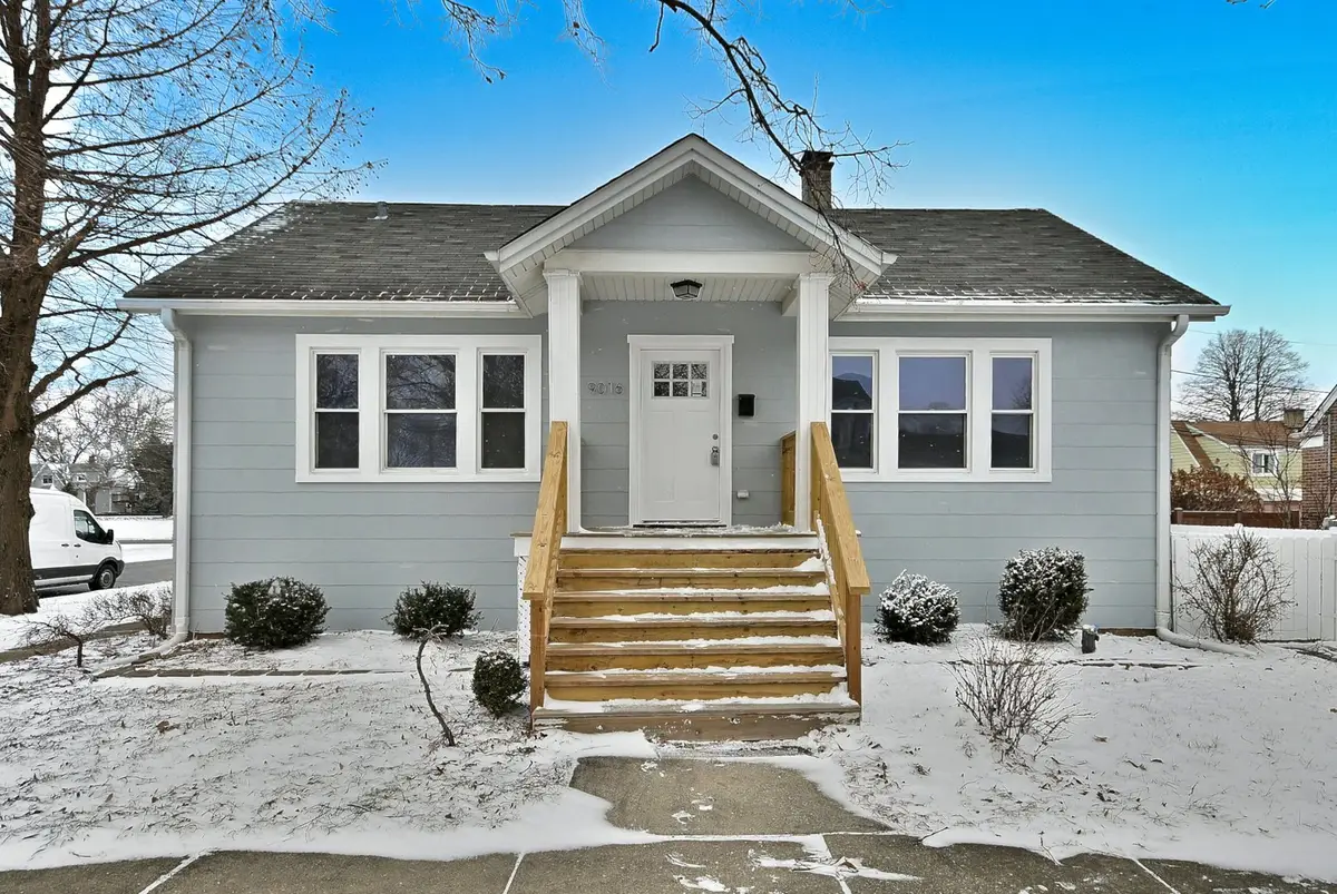 9016 Southview Avenue, Brookfield, IL 60513 - Image #1