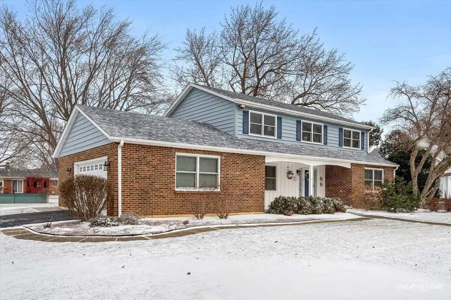 2477 W Downer Place, Aurora, IL 60506 - Image #2