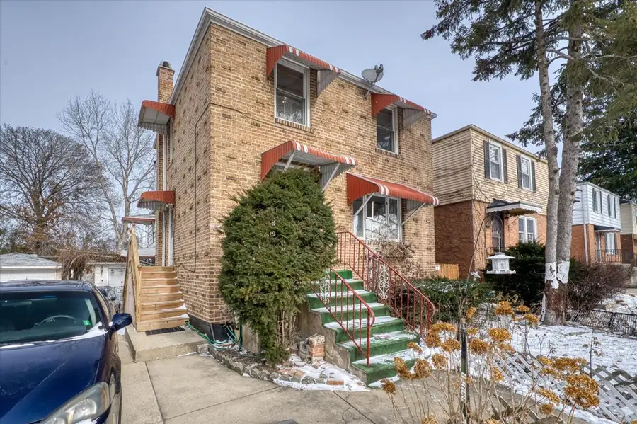 7926 W Summerdale Avenue, Chicago, IL 60656 - Image #2