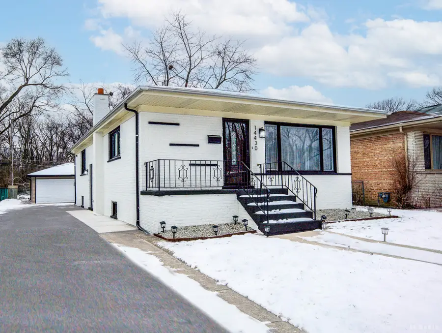 14430 Ridgeway Avenue, Midlothian, IL 60445 - Image #2