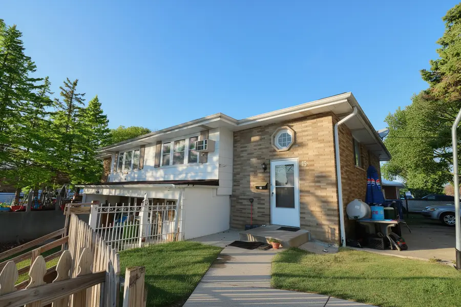 45 N Mcaree Road, Waukegan, IL 60085 - Image #2