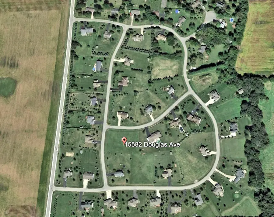 15582 Douglas Avenue, Sandwich, IL 60548 - Image #2