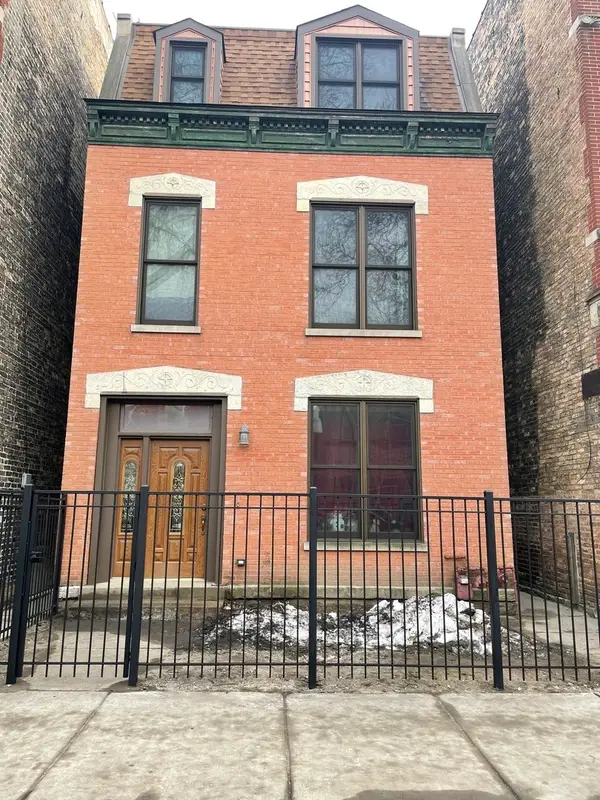 1931 N Sheffield Avenue, Chicago, IL 60614