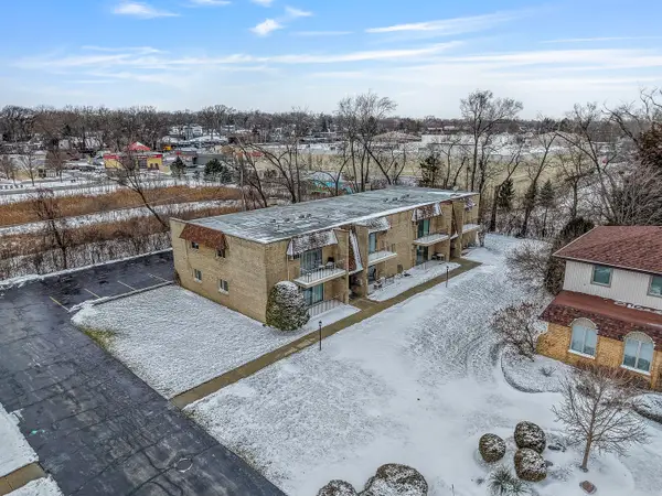 12830 S 71st Avenue #104, Palos Heights, IL 60463