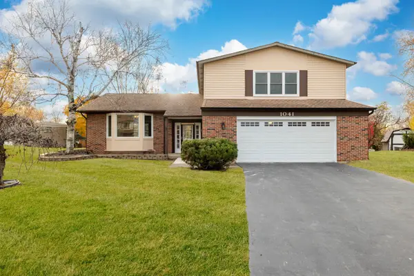 Address Withheld By Seller, Bolingbrook, IL 60440