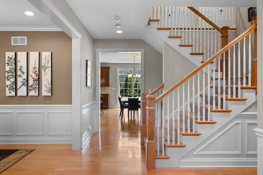 1525 Hawthorne Place, Deerfield, IL 60015 - Image #3