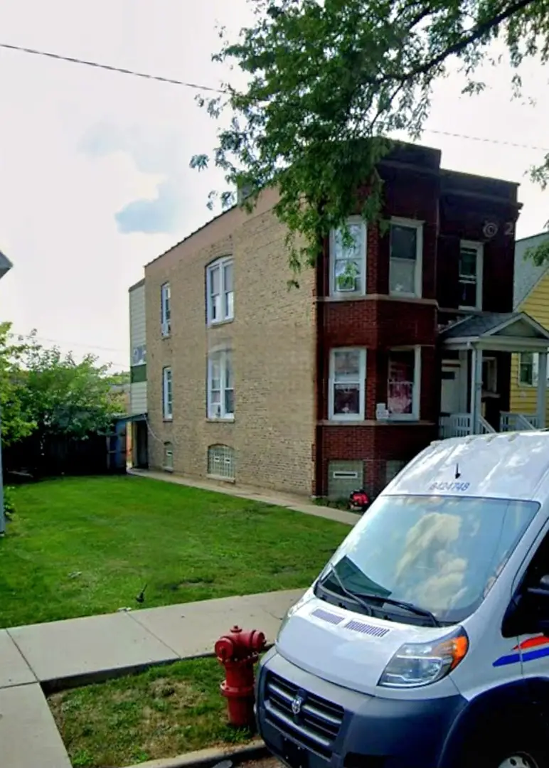 4426 N Kasson Avenue, Chicago, IL 60630 - Image #1