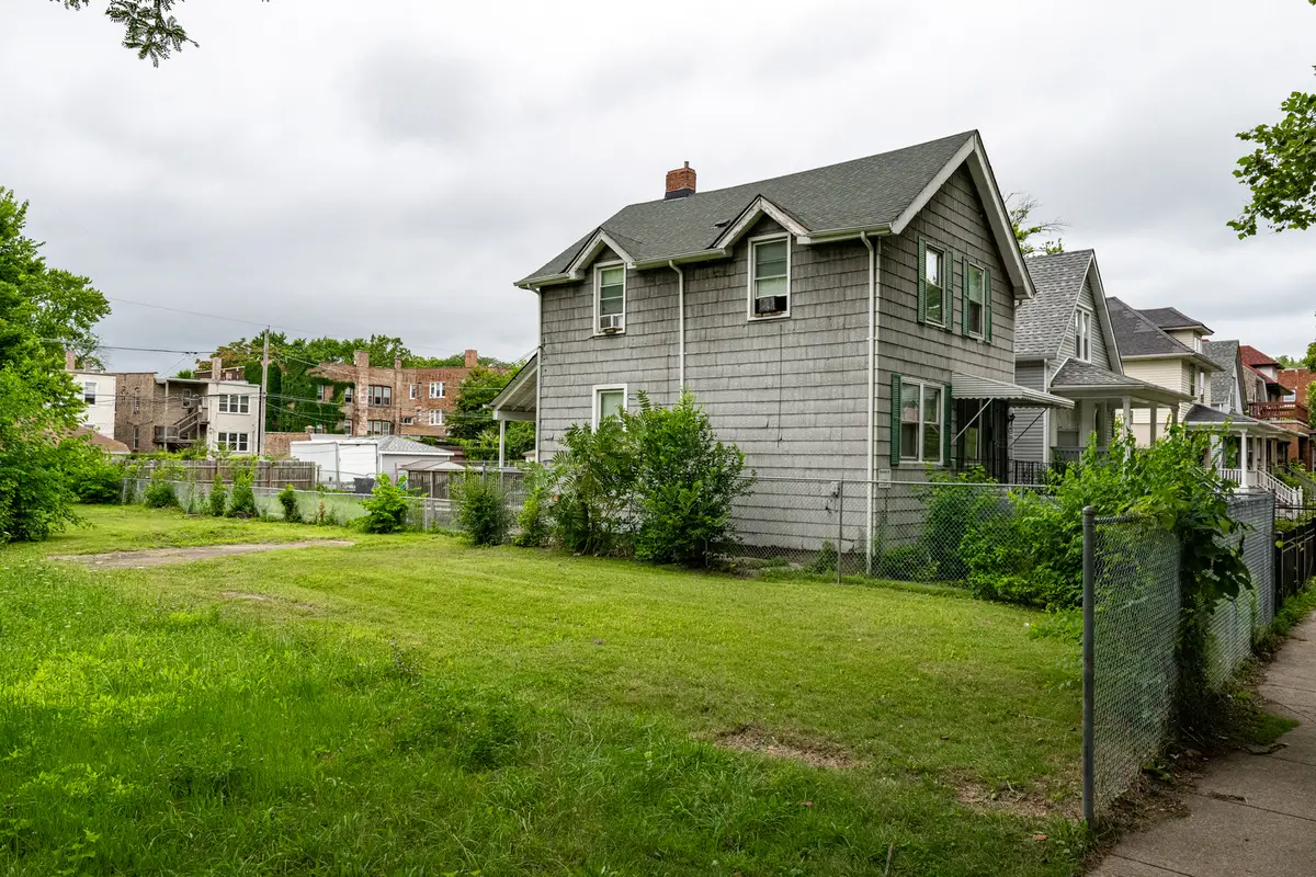 7826 S Marquette Avenue, Chicago, IL 60649 - #1