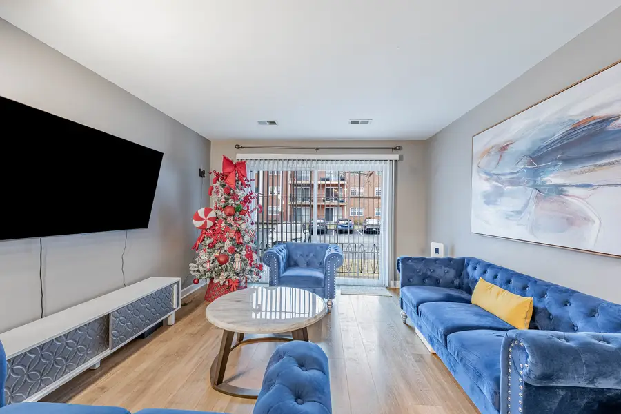 6135 W 94th Street #A2, Oak Lawn, IL 60453 - Image #3