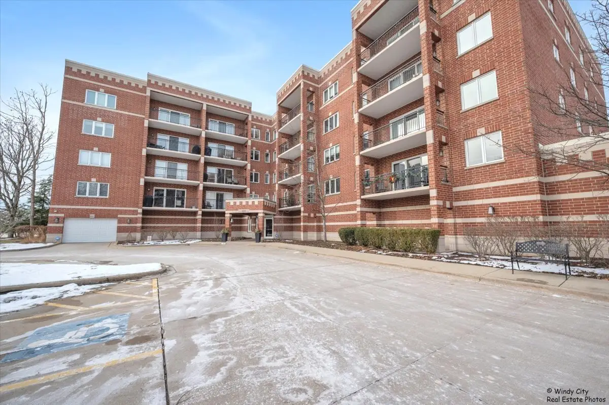 455 W Front Street #2-208, Wheaton, IL 60187 - Image #1