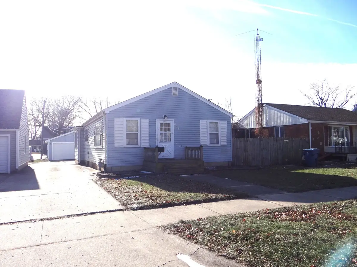 831 Douglas Street, Morris, IL 60450 - Image #1