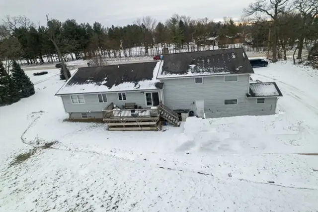 45W962 Plank Road, Hampshire, IL 60140 - Image #2