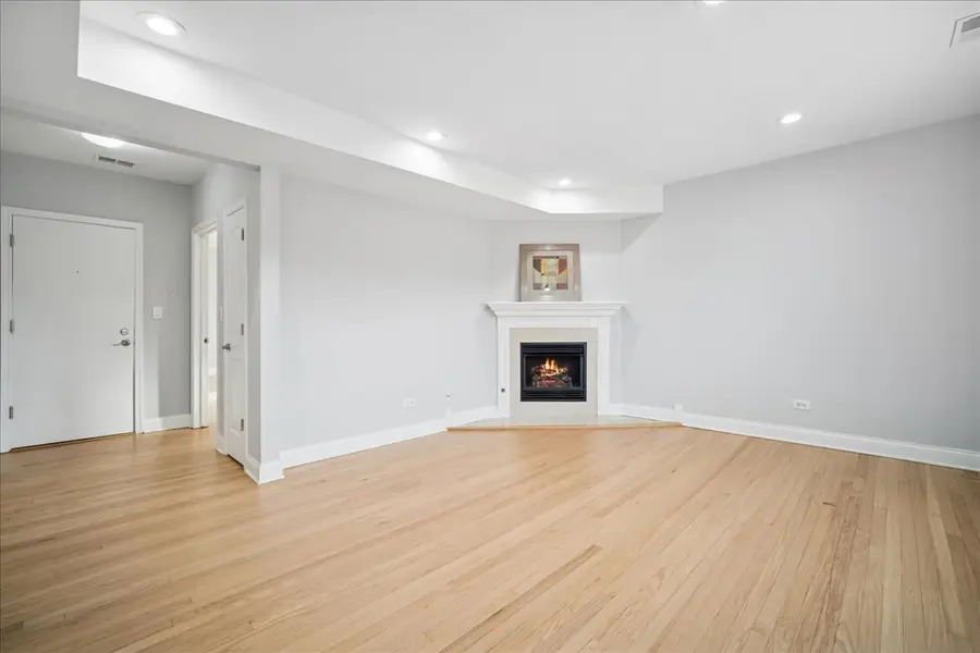 7411 N Hoyne Avenue #3, Chicago, IL 60645 - Image #3