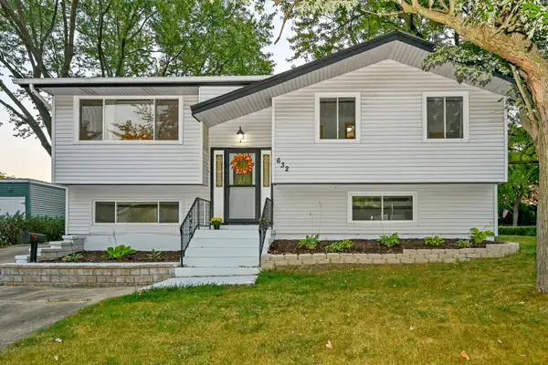 632 Grace Lane, Schaumburg, IL 60193