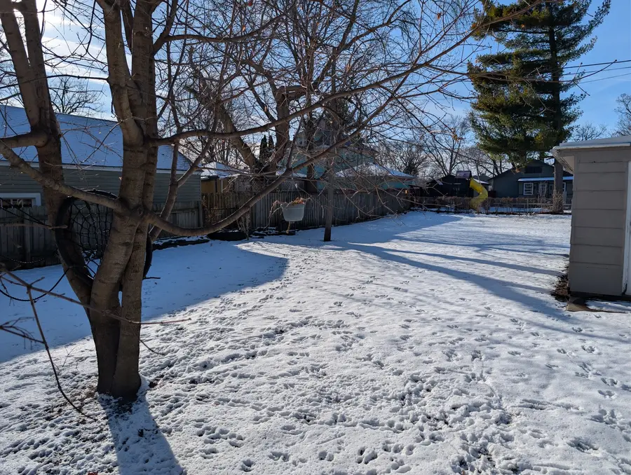 920 Augusta Avenue, Elgin, IL 60120 - #3