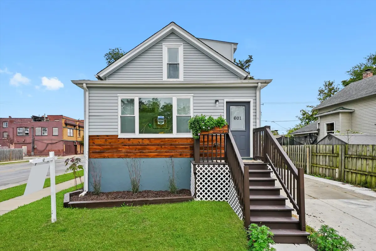 601 S 6th Avenue, Maywood, IL 60153 - Image #1