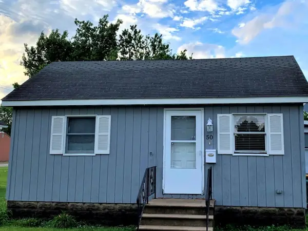 50 W Oak Street, Coal City, IL 60416