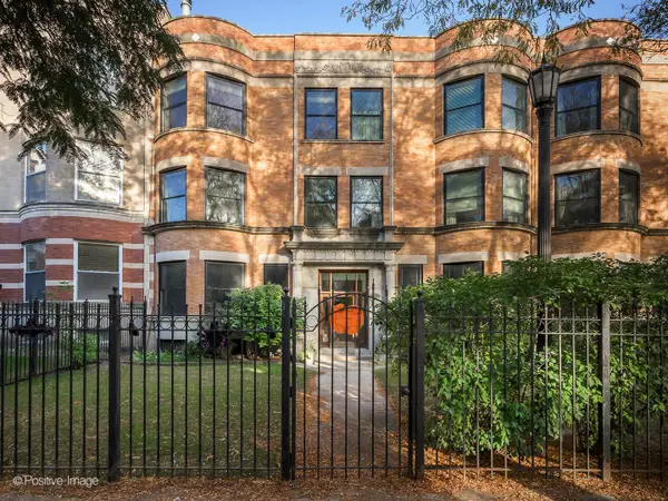 4609 N Beacon Street #3F, Chicago, IL 60640