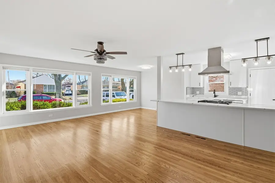 8444 Drake Avenue, Skokie, IL 60076 - Image #3