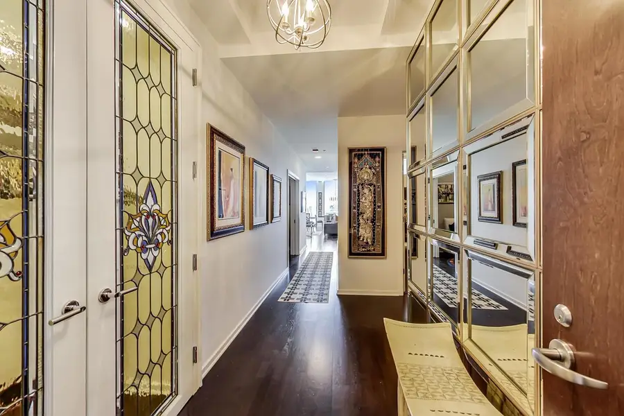 Address Withheld By Seller, Chicago, IL 60603 - Image #2