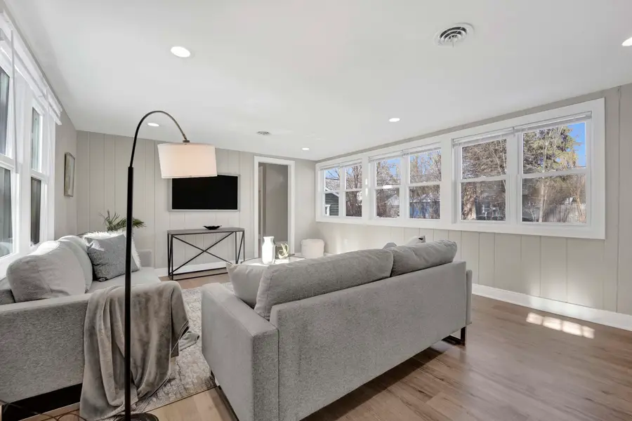 2011 Cleveland Street, Evanston, IL 60202 - Image #3