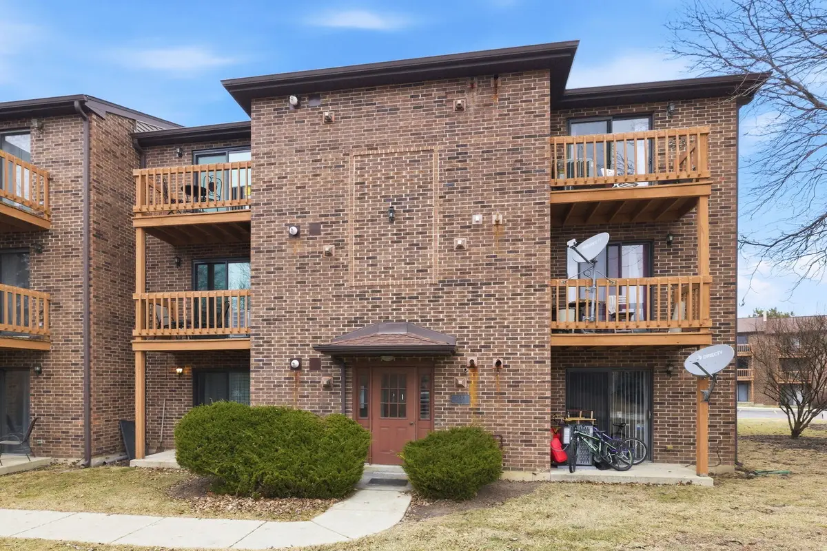 2238 Abbeywood Drive #F, Lisle, IL 60532 - #1