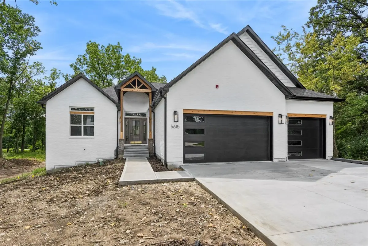5615 Airdrie Court, Hoffman Estates, IL 60192 - #1