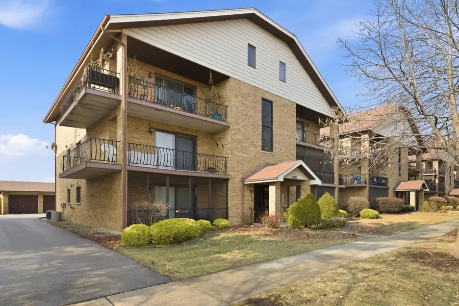 16832 81st Avenue #1S, Tinley Park, IL 60477 - Image #2
