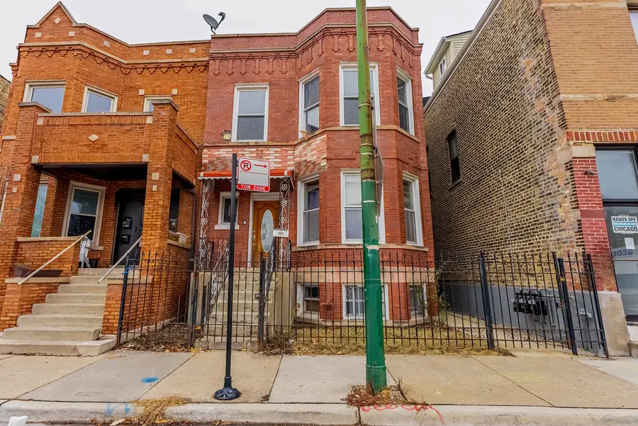 3103 N Kedzie Avenue, Chicago, IL 60618 - #3