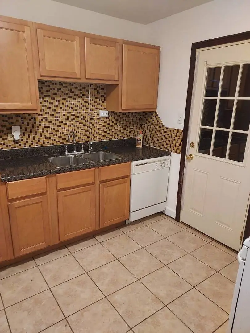 104 E 150th Street E, Harvey, IL 60426 - Image #2