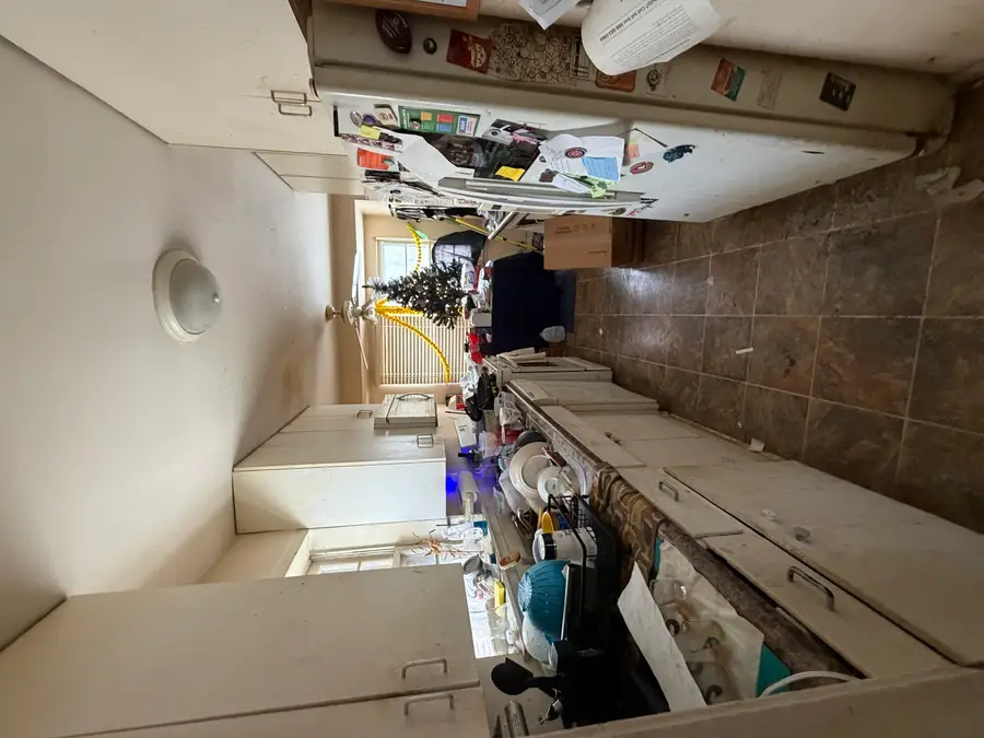 1013 S Ardmore Avenue, Villa Park, IL 60181 - Image #2