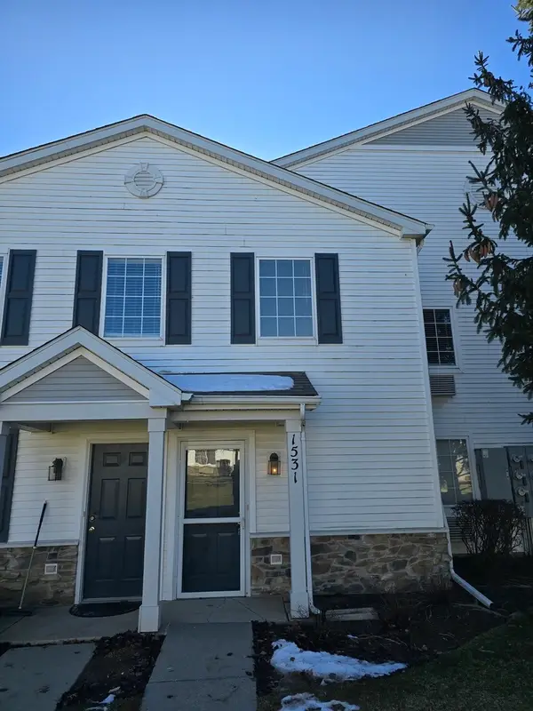 1531 Silverstone Drive #1531, Carpentersville, IL 60110