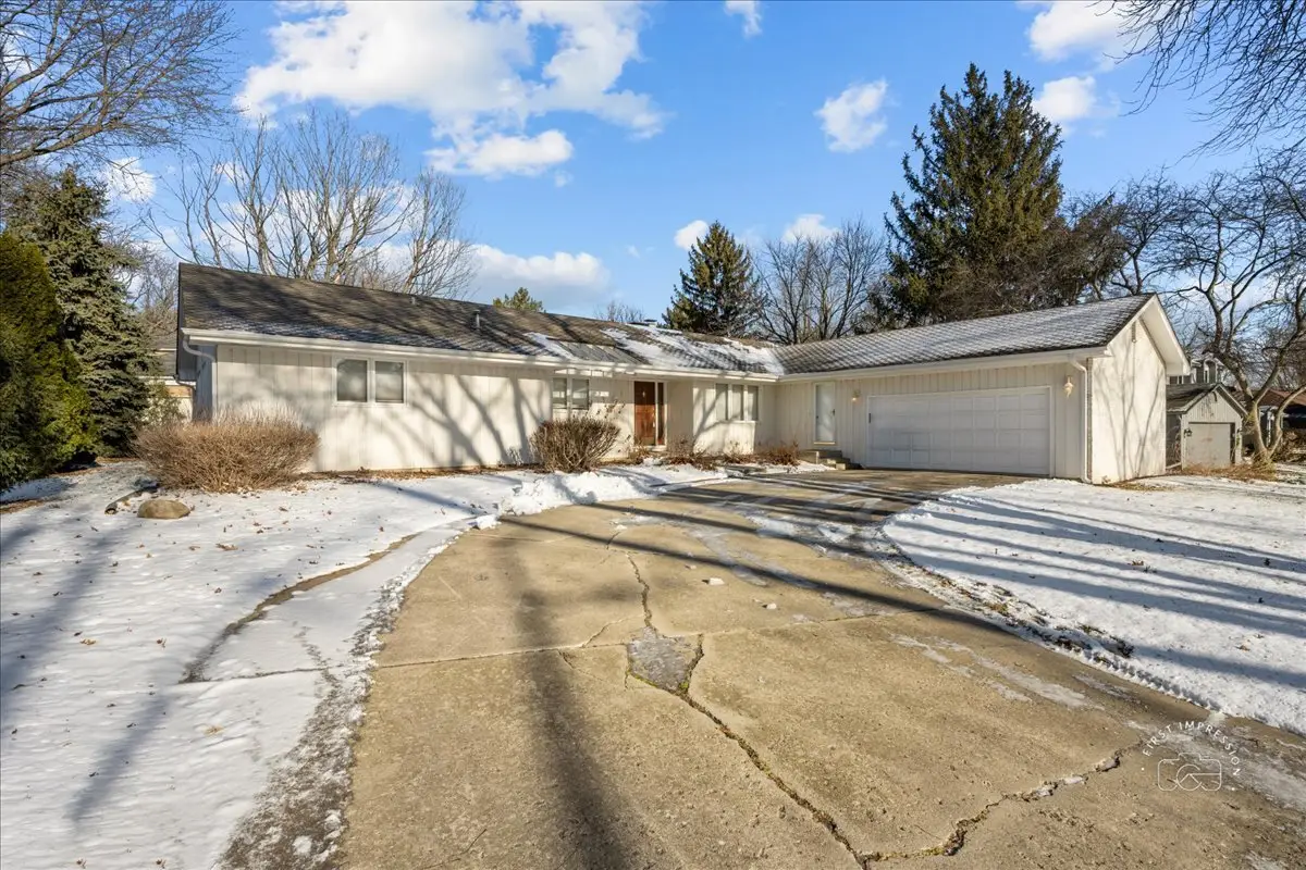 36 Winthrop New Road, Sugar Grove, IL 60554 - Image #1