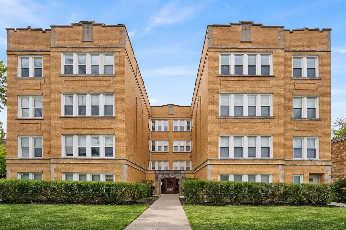 6311 N Albany Avenue #3A, Chicago, IL 60659 - Image #1
