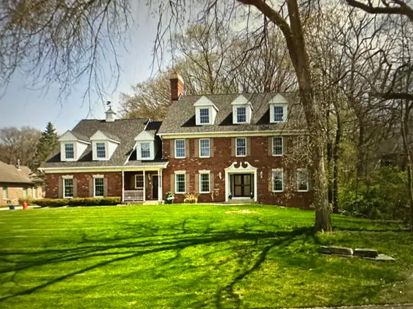 19427 S Hunter Trail, Mokena, IL 60448