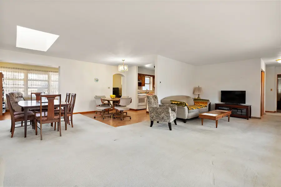 103 S Maple Lane, Prospect Heights, IL 60070 - Image #3