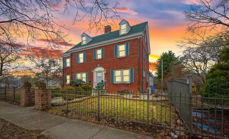 812 W Delaware Avenue, Urbana, IL 61801 - Image #3