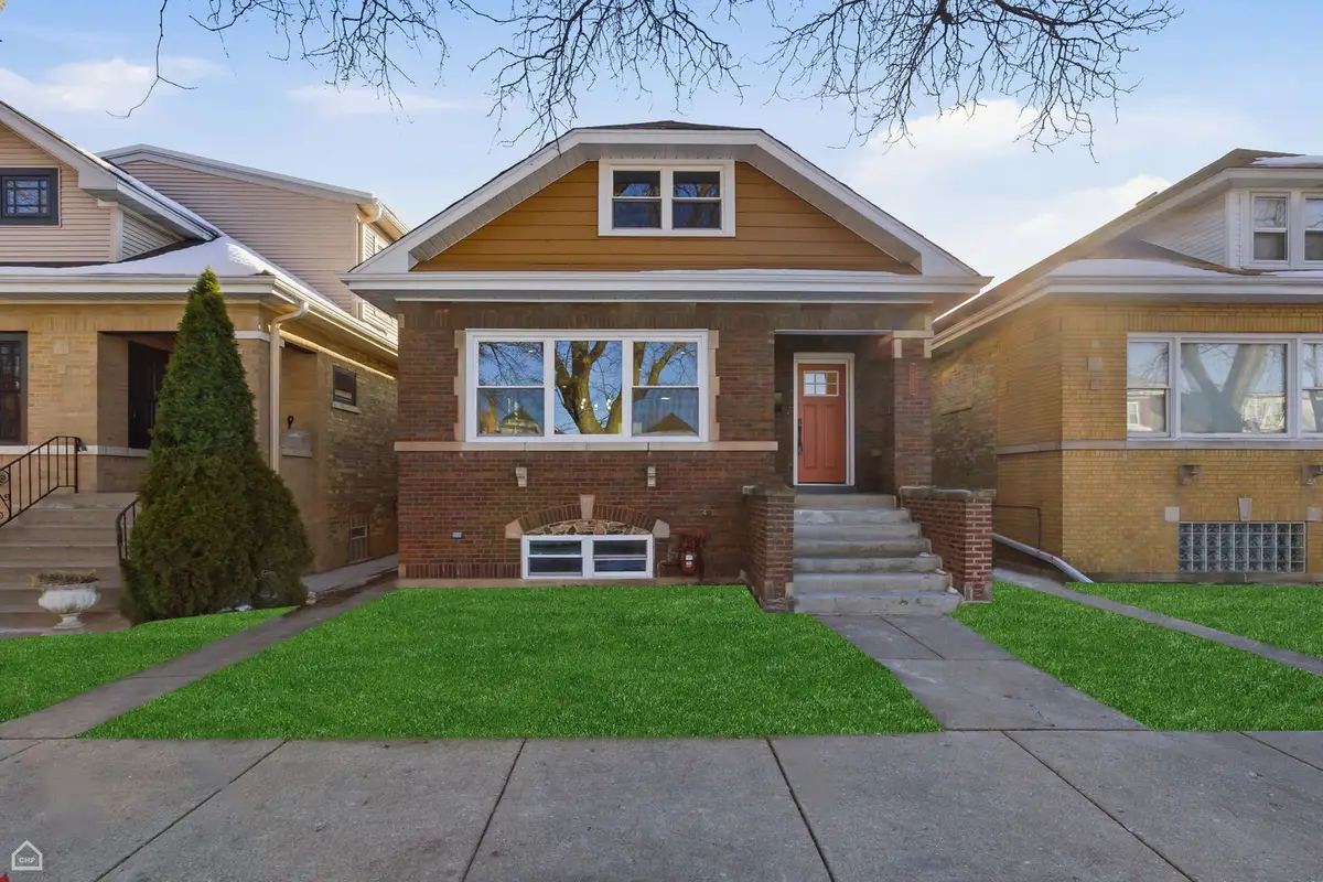 5525 W Berenice Avenue, Chicago, IL 60641 - Image #1