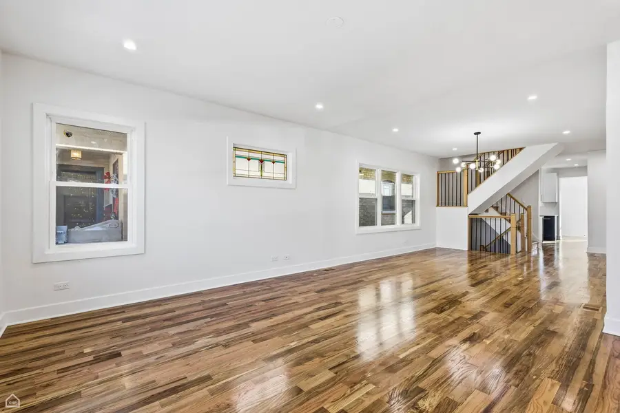 5525 W Berenice Avenue, Chicago, IL 60641 - Image #3