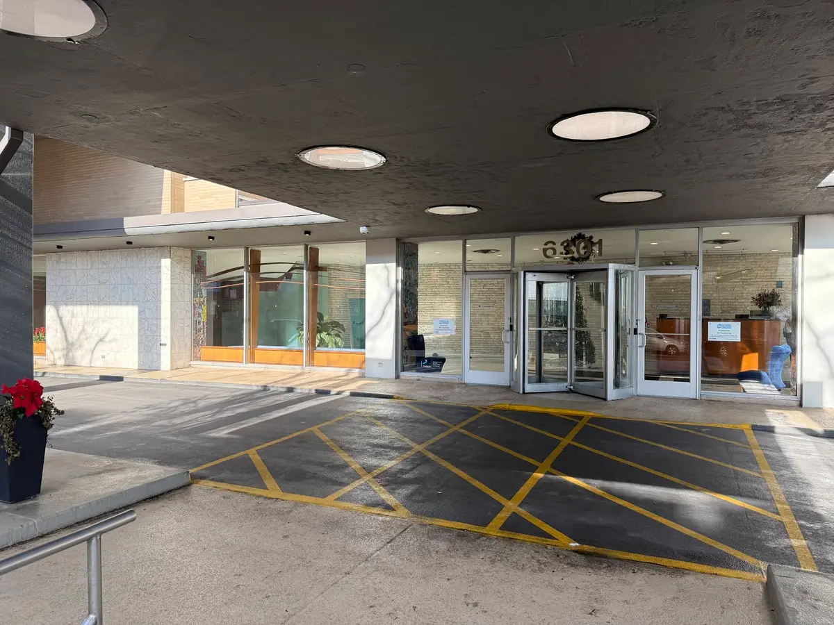 6301 N Sheridan Road #24C, Chicago, IL 60660 - Image #1