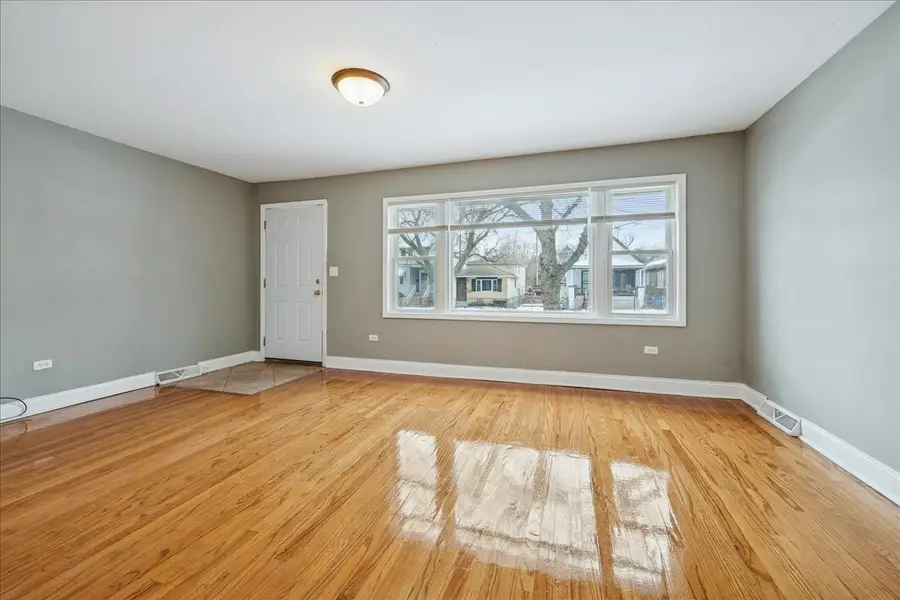 11709 S Peoria Street, Chicago, IL 60643 - Image #2