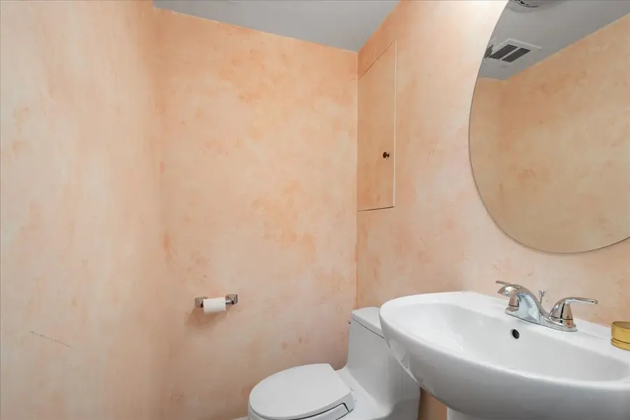 2440 Simpson Street, Evanston, IL 60201 - Image #3