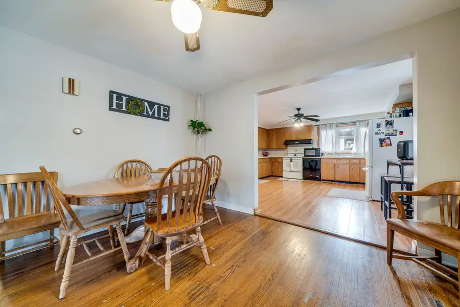 220 Hagar Avenue, Milledgeville, IL 61051 - Image #3