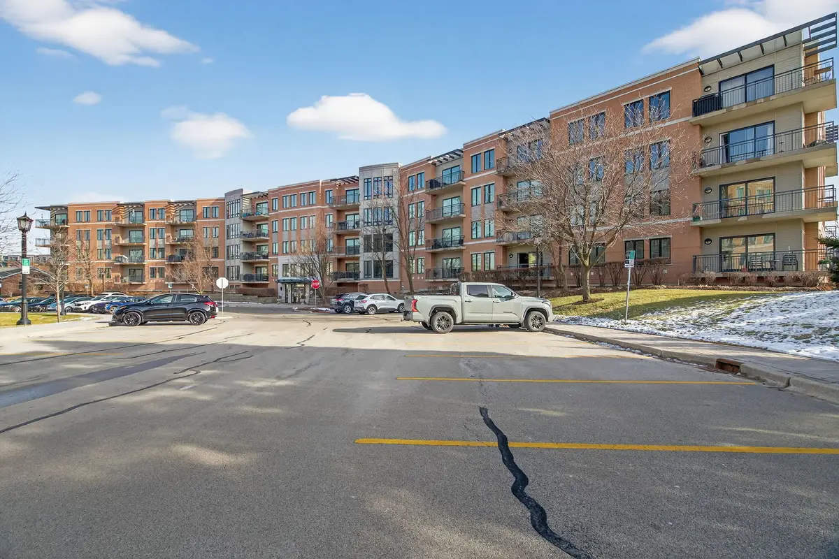 145 S York Street #310, Elmhurst, IL 60126 - Image #1
