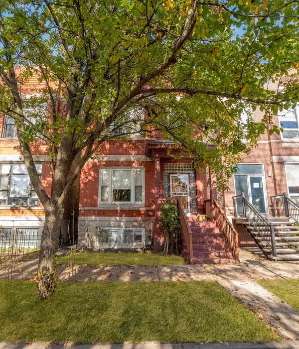 Address Withheld By Seller, Chicago, IL 60647