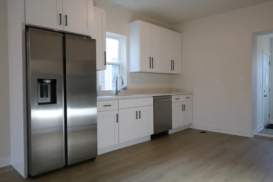 9242 S Throop Street, Chicago, IL 60620 - Image #3