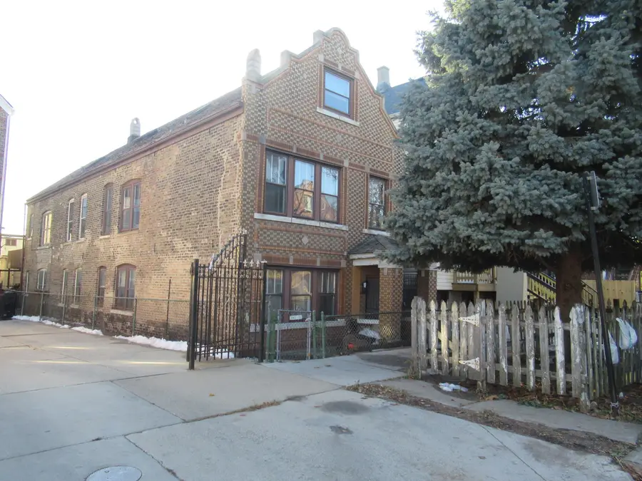 2943 W 25th Place, Chicago, IL 60623 - Image #2
