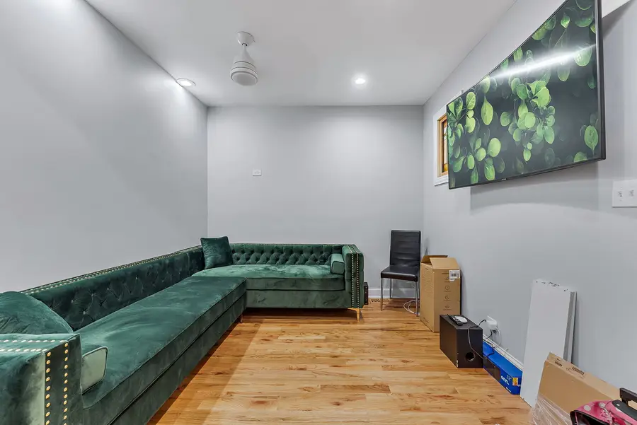 Address Withheld By Seller, Chicago, IL 60628 - Image #2